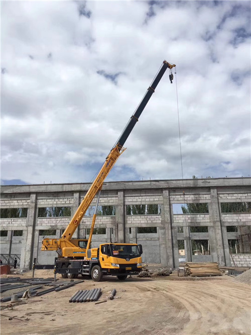 东辽县吊装作业前会做设备检查吗？安全保障措施有哪些？